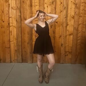 Meet your Posher, Claire